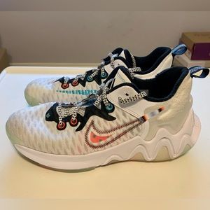 Nike Giannis Immortality Force Field Athletic Shoes